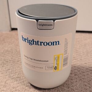 Brightroom White Swing-Top Wastebasket NEW